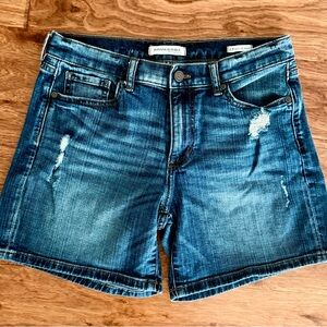 💙 Banana Republic Women's Distressed Blue Jean Shorts
